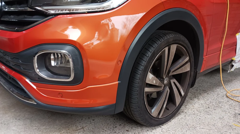 Mobile car paint repair service in Sydney
